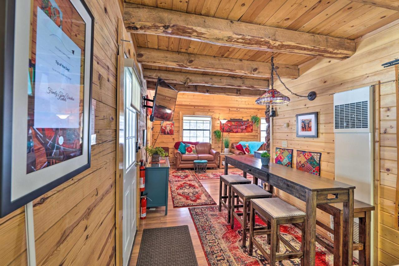 Rustic Duck Creek Village Cabin With Fire Pit! Exterior foto